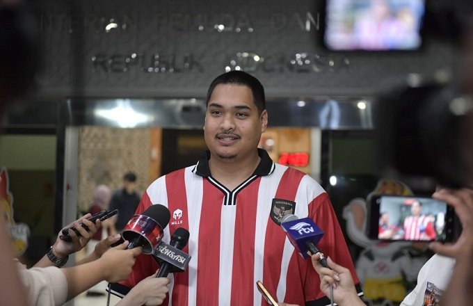 528Menpora-Dito-Apresiasi-Perjuangan-Timnas-Garuda-Meski-Takluk-atas-Cina-1-2