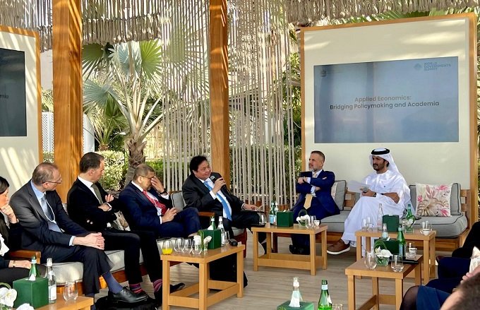 Menko Airlangga Hadiri The Global Economic Retreat 2025, Bahas ...