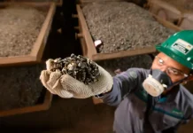 MIND ID Dongkrak Hilirisasi Aluminium dan Mineral, Dorong Nilai Tambah hingga Ribuan Dolar