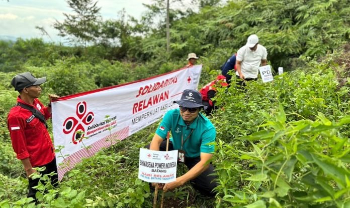 Peringati_Hari_Relawan,_PMI_Batang_Lakukan_Aksi_Lingkungan_dan_Simulasi_Kebencanaan