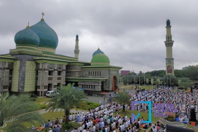 pemprov-riau-siapkan-3-titik-salat