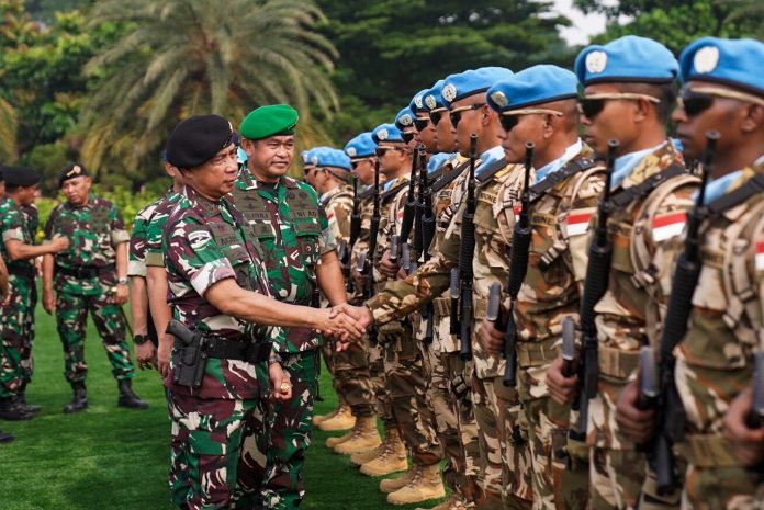 Panglima_TNI_dan_KASAD_melepas_Pasukan_UNIFIL_Lebanon