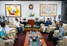 Menkeu Purbaya Bahas Pajak JHT dengan Penasihat Khusus Presiden Prabowo