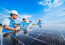 Percepat Transisi Energi, PLN Optimalkan Pembangkit Listrik Tenaga Surya