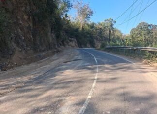 Kementerian PU Pulihkan 19 Ruas Jalan Terdampak Gempa di Flores