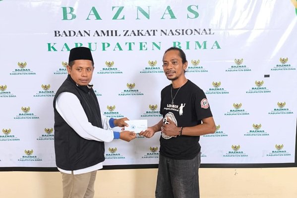 BAZNAS Bima Salurkan Bantuan Rujukan Kesehatan untuk Rumah Singgah