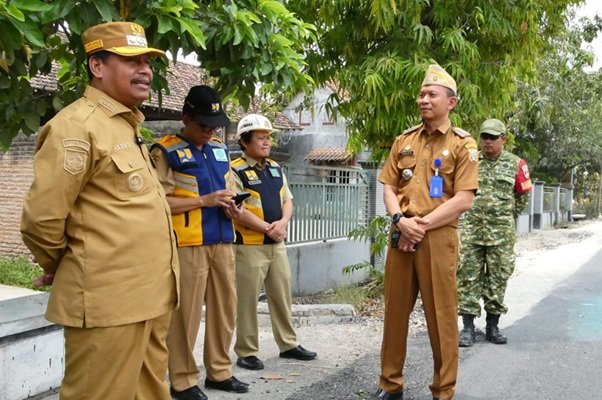 Bupati Harno Turun ke Lapangan, Pembangunan Jalan Pamotan dan Gunem Dikebut