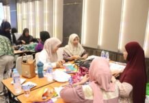Disperin Kalsel Perkuat IKM Lewat Inovasi Fesyen Berbasis Sasirangan