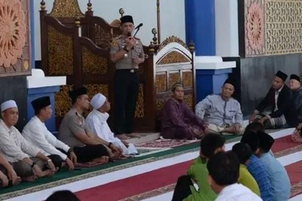 Kapolda Bengkulu Jumat Keliling di Lebong, Perkuat Kedekatan Polri dan Warga