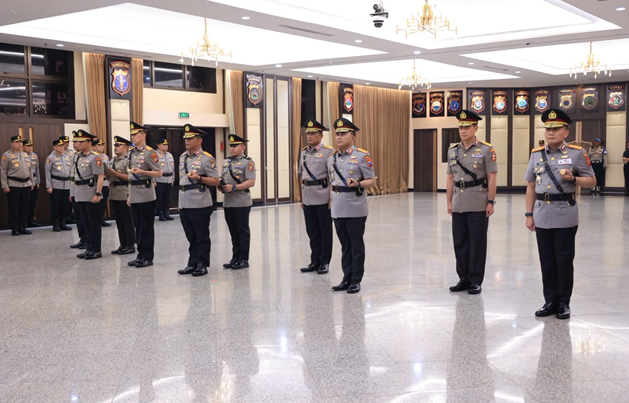 Kapolri Pimpin Sertijab di Mabes Polri