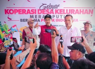 Uji Coba Penyaluran Bansos di Kopdes, Mensos Gus Ipul Pastikan Tanpa Potongan