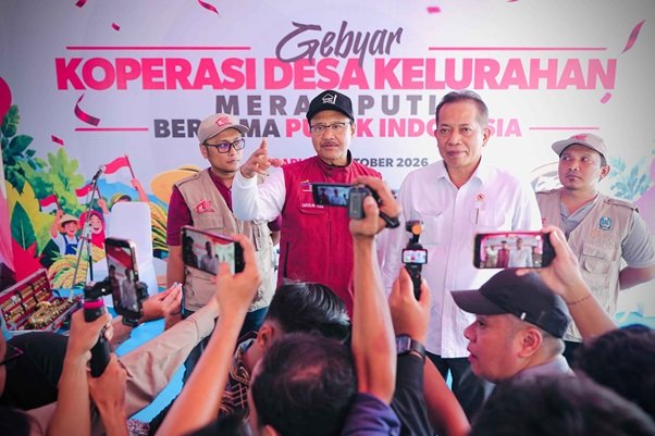 Mensos Gus Ipul Bansos PKH dan BPNT Kini Bisa Diambil di Koperasi Desa