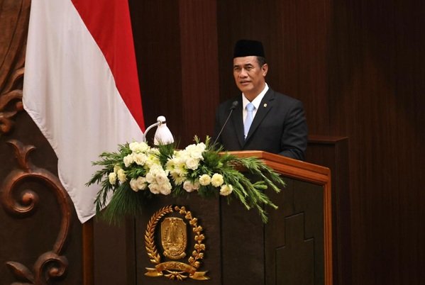 Mentan Amran Bantuan Pertanian Jatim Tembus Rp3T, Tambahan Rp600 Miliar Perkuat Peternakan