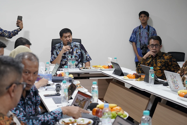 Menteri PKP Dorong Percepatan Program Bedah Rumah, Perkuat Koordinasi dengan Kepala Daerah