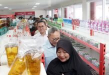 Mendag Bersama Menko Pangan Tinjau Koperasi Merah Putih di Sukoharjo