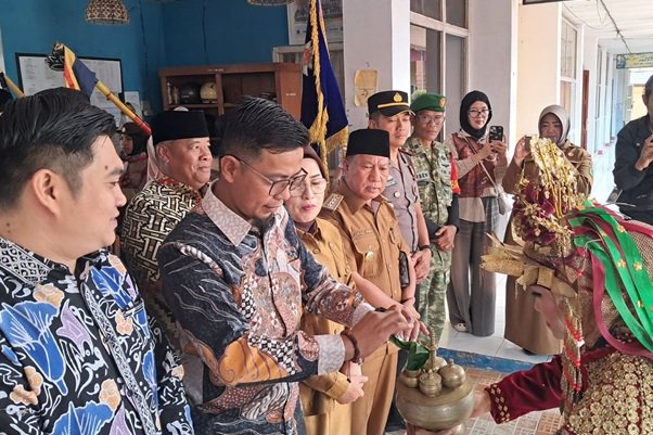 Pemkab Rejang Lebong Dukung Gebyar Literasi, Siswa Luncurkan Buku Antologi Cerpen