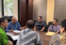 Pemkot Sorong Tinjau Lahan PSU, Jeremias Gembenop Pastikan Batas Tanah Diperjelas