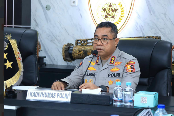 Polri Mutasi 12 Pati dan Pamen, Sejumlah Jabatan di Bareskrim hingga Kewilayahan Bergeser