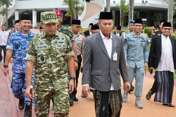 Sekda Batam Dorong Santri Kuasai Teknologi, Perkuat Langkah Menuju Indonesia Emas