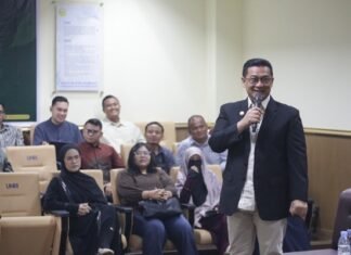 Sekda Riau Syahrial Abdi Dorong Mahasiswa Pahami Realitas Birokrasi