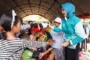 TP-PKK Babel Salurkan 70 Paket Bantuan, Dampingi Warga Korban Kebakaran