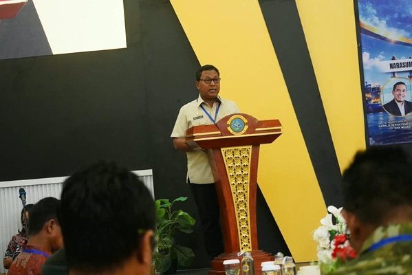 Wagub Maluku Dorong Sinergi TNI dan Masyarakat Kawal Blok Masela