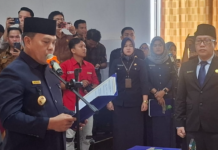 Bupati Azhari Lantik 17 Pejabat JPT Pratama, Dorong Penguatan Kinerja Pemerintahan